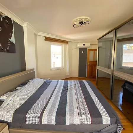 Apartmán Denize 100 Mt 2+1 Merkezde Alanya